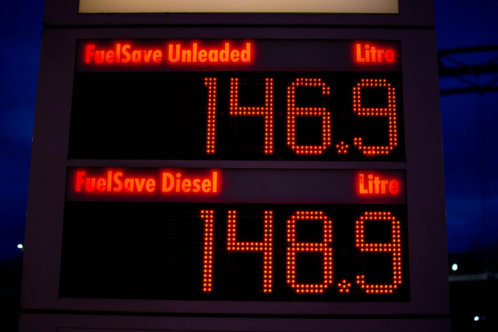 A lit price board showing rising numbers, illustrating why are my Facebook ads so expensive compared with previous years